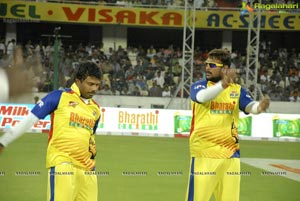 Chennai Rhinos-Karnataka Bulldozers Celebrity Cricket League Final Match