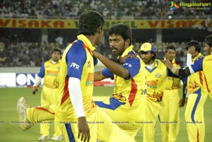 Chennai Rhinos-Karnataka Bulldozers Celebrity Cricket League Final Match