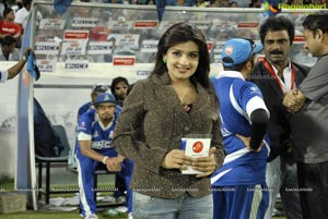 Chennai Rhinos-Karnataka Bulldozers Celebrity Cricket League Final Match