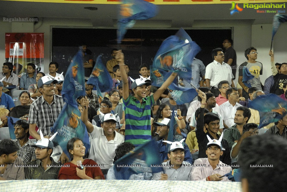 Celebrity Cricket League 2012 Finals (Set 1)
