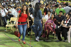 Chennai Rhinos won on Karnataka Bulldozers in Finals