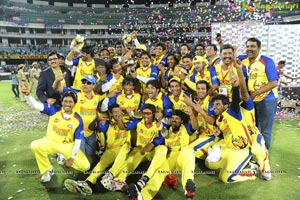 Chennai Rhinos won on Karnataka Bulldozers in Finals