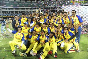 Chennai Rhinos won on Karnataka Bulldozers in Finals