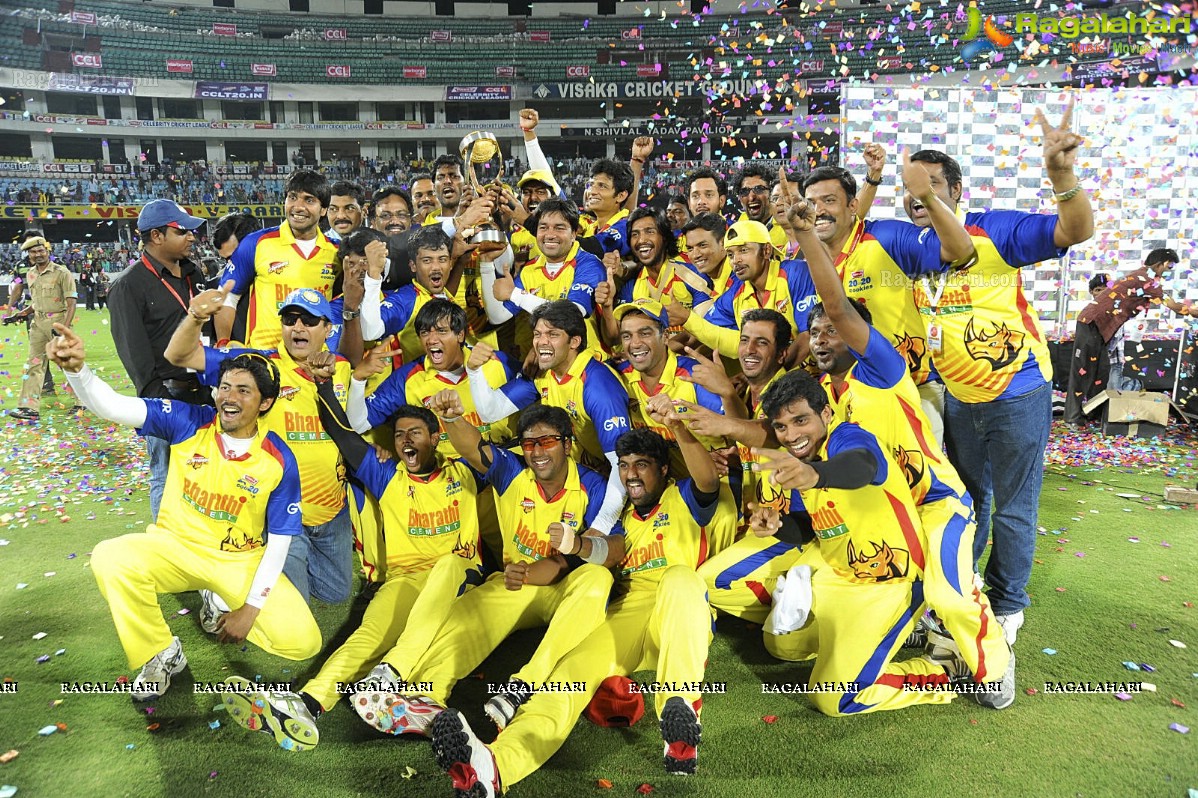 Celebrity Cricket League 2012 - Chennai Rhinos Celebrations