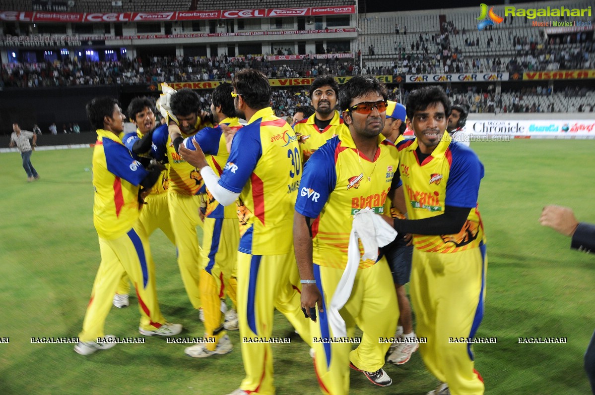 Chennai Warriors won on Karnataka Bulldozers