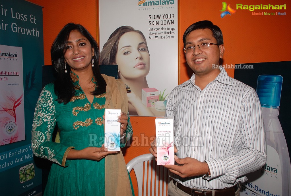 Jhansi launches Himalaya Specialty Hair Products