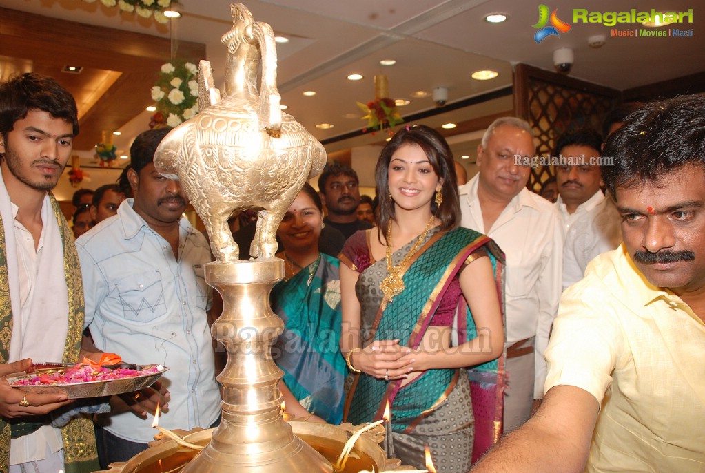 Kajal Aggarwal launches The Chennai Shopping Mall