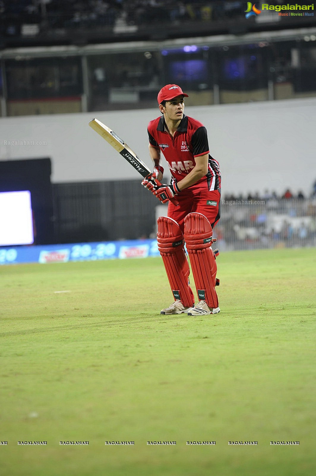 CCL 2012 Semi Finals: Telugu Warriors Vs Chennai Rhinos