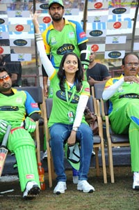 Kerala Strikers-Bengal Tigers Celebrity Cricket League Match at Visakhapatnam