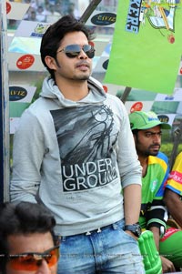 Kerala Strikers-Bengal Tigers Celebrity Cricket League Match at Visakhapatnam