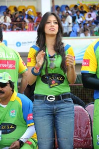 Kerala Strikers-Bengal Tigers Celebrity Cricket League Match at Visakhapatnam