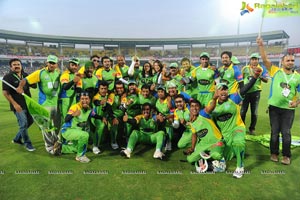 Kerala Strikers-Bengal Tigers Celebrity Cricket League Match at Visakhapatnam