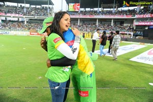 Kerala Strikers-Bengal Tigers Celebrity Cricket League Match at Visakhapatnam