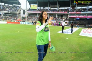 Kerala Strikers-Bengal Tigers Celebrity Cricket League Match at Visakhapatnam