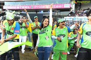 Kerala Strikers-Bengal Tigers Celebrity Cricket League Match at Visakhapatnam