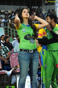 Kerala Strikers-Bengal Tigers Celebrity Cricket League Match at Visakhapatnam