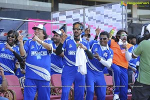 Kerala Strikers-Karnataka Bulldozers Celebrity Cricket League Match at Visakhapatnam