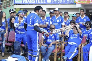 Kerala Strikers-Karnataka Bulldozers Celebrity Cricket League Match at Visakhapatnam