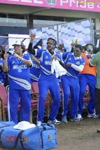 Kerala Strikers-Karnataka Bulldozers Celebrity Cricket League Match at Visakhapatnam