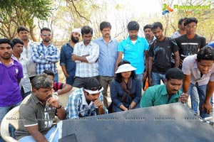 Mem Vayasuku Vacham - On The Sets