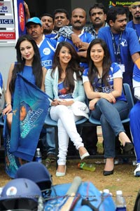 Mumbai Heroes-Karnataka Bulldozers Semi Final Celebrity Cricket Match at Chennai