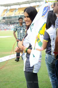 Mumbai Heroes-Karnataka Bulldozers Semi Final Celebrity Cricket Match at Chennai