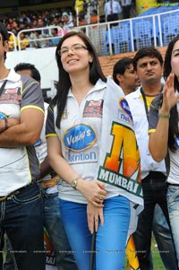 Mumbai Heroes-Karnataka Bulldozers Semi Final Celebrity Cricket Match at Chennai