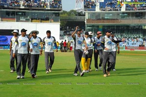 Mumbai Heroes-Karnataka Bulldozers Semi Final Celebrity Cricket Match at Chennai