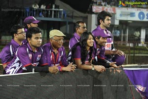 Bengal Tigers-Mumbai Indians Celebrity Cricket League Match at Visakhapatnam