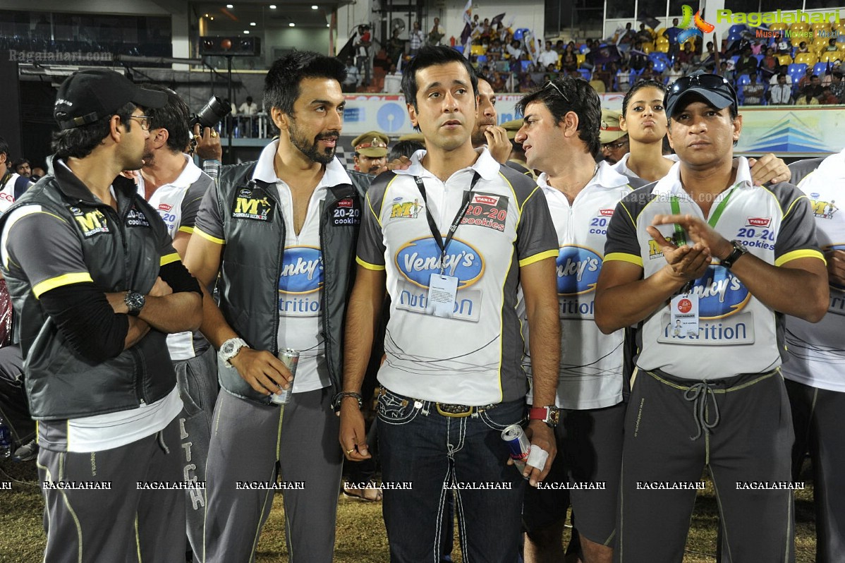 CCL 2012: Mumbai Indians Vs Bengal Tigers