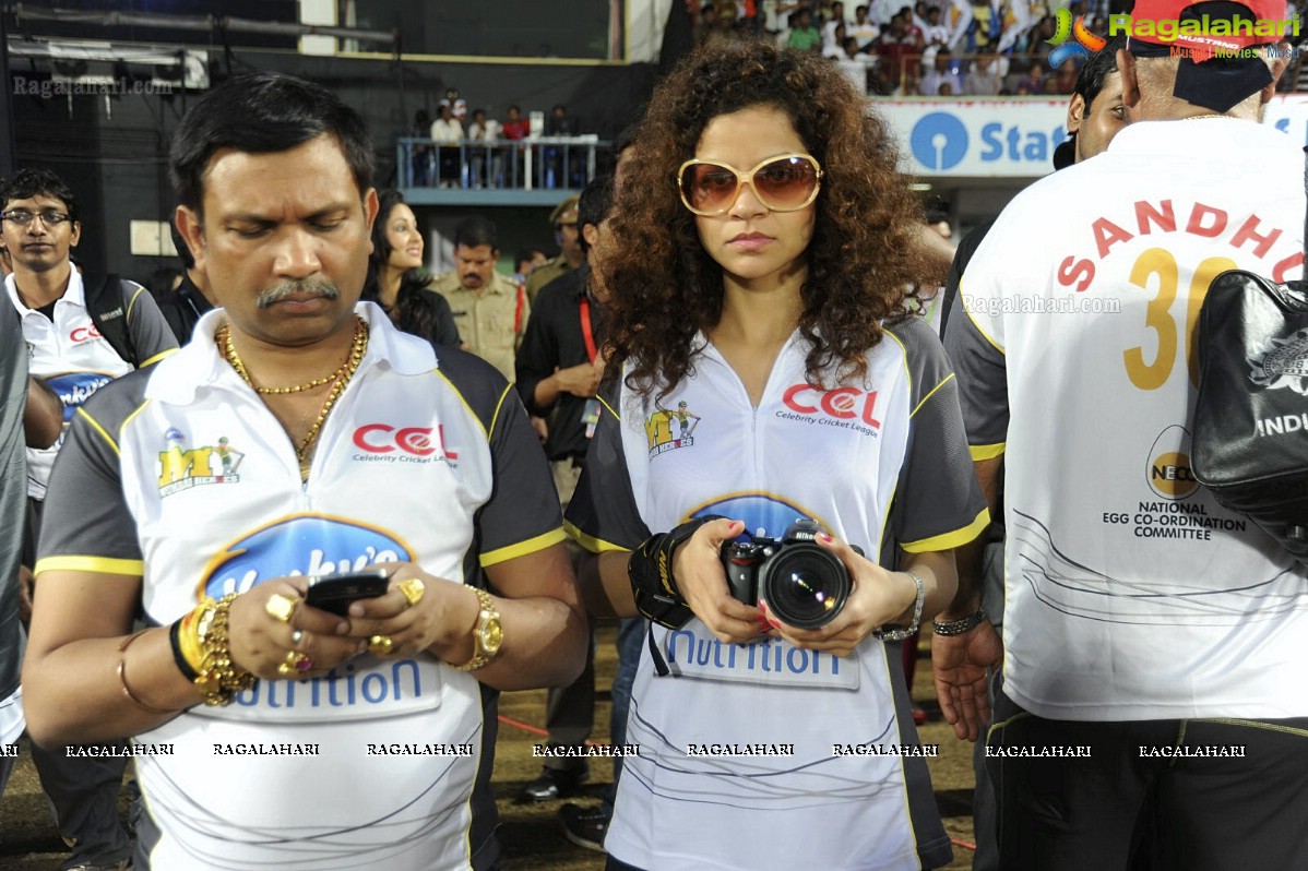 CCL 2012: Mumbai Indians Vs Bengal Tigers