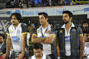 Bengal Tigers-Mumbai Indians Celebrity Cricket League Match at Visakhapatnam