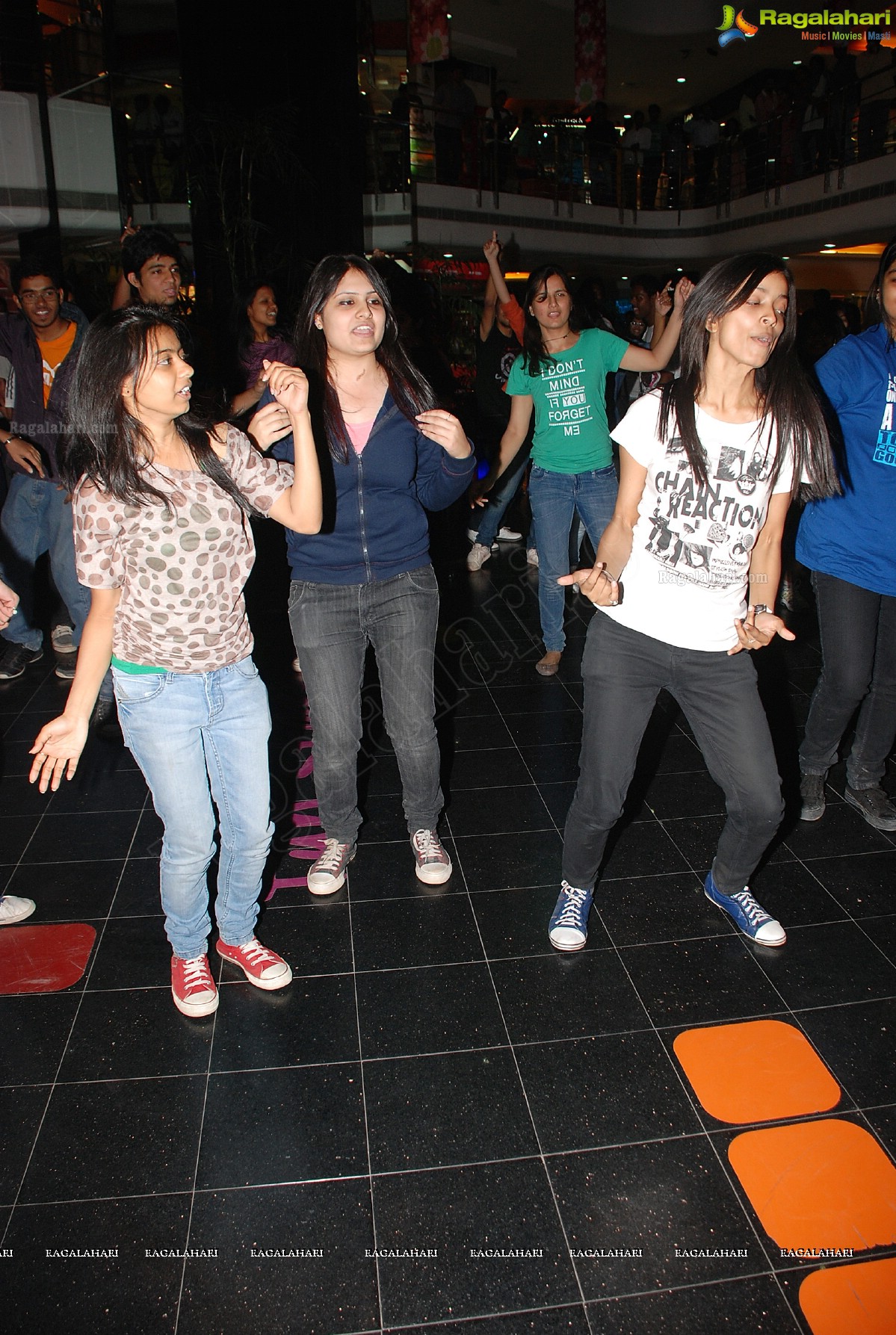 NIFT Spectrum 2012 Flash Mob at City Center