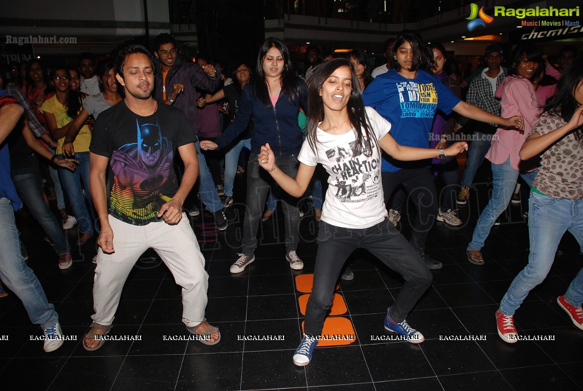 NIFT Spectrum 2012 Flash Mob at City Center