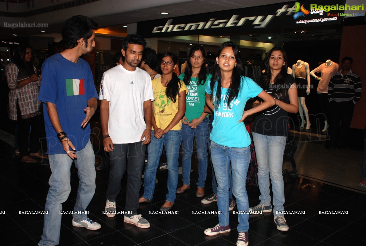 NIFT Spectrum 2012 Flash Mob at City Center