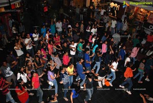 NIFT Spectrum 2012 Flash Mob at City Center