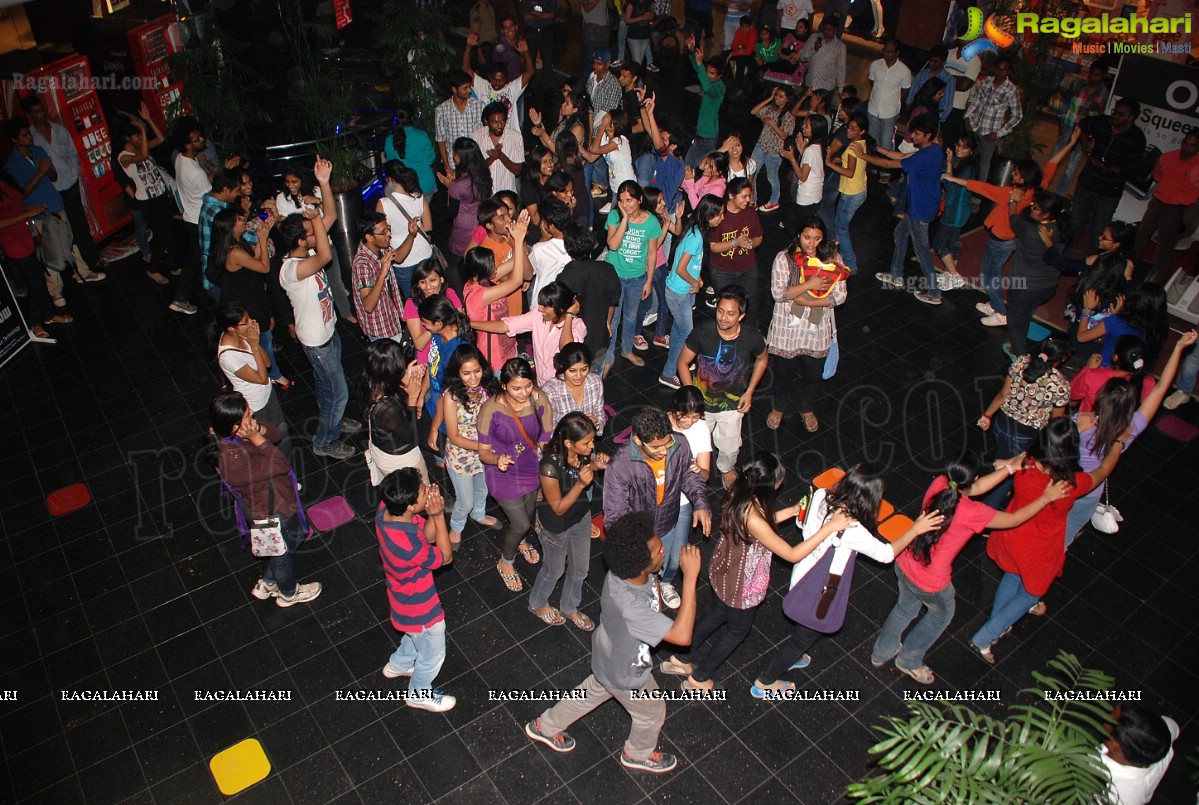 NIFT Spectrum 2012 Flash Mob at City Center