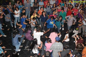 NIFT Spectrum 2012 Flash Mob at City Center