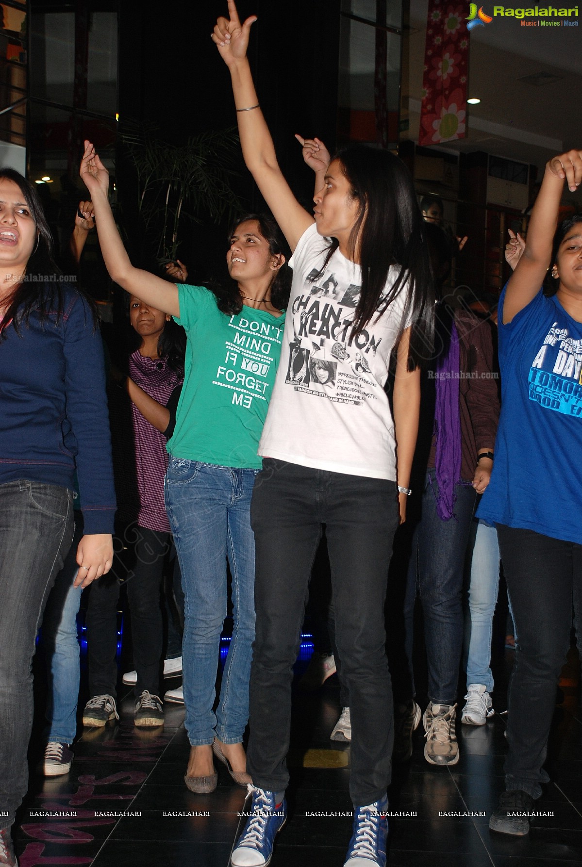 NIFT Spectrum 2012 Flash Mob at City Center