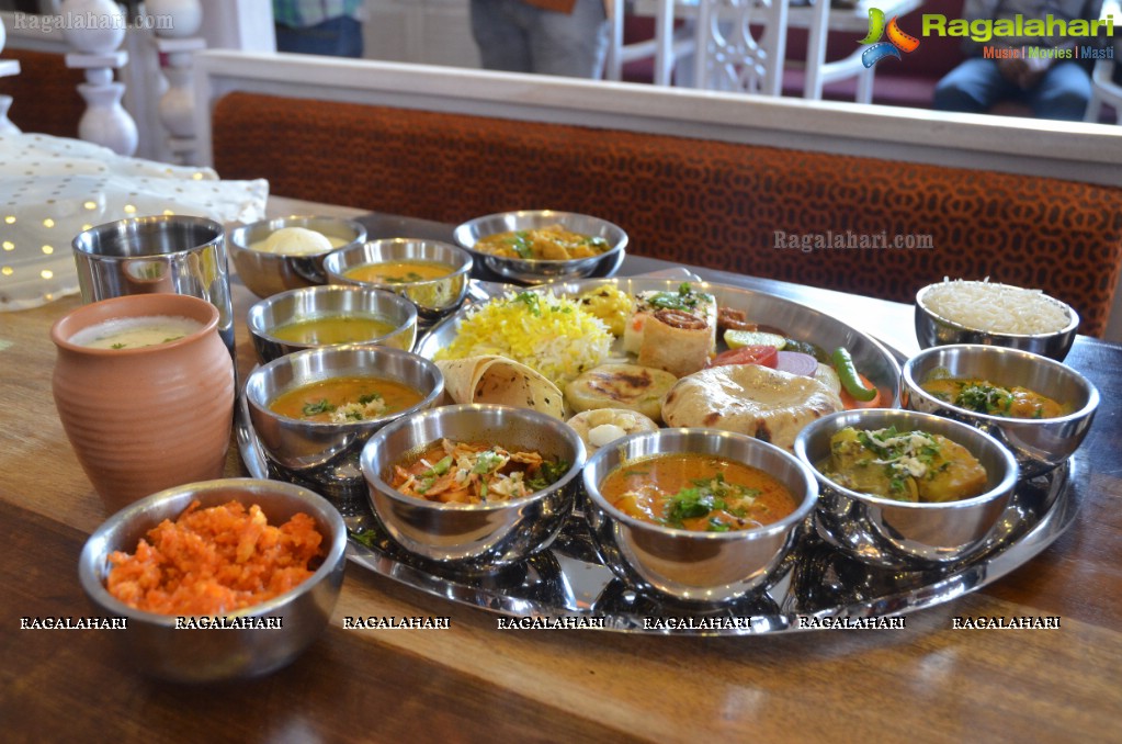 Ohri's De Thali Launch