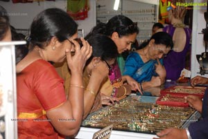 Parinaya Wedding Fair 2012 at Satya Sai Nigamagamam