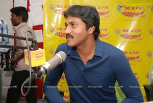 Poolarangadu Team at Radio Mirchi