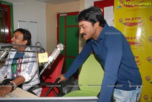 Poolarangadu Team at Radio Mirchi