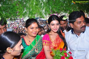 Samantha Launches Woman's World at Kukatpally