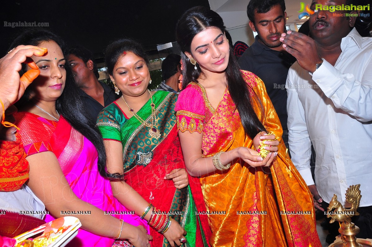 Samantha Launches Woman's World at Kukatpally