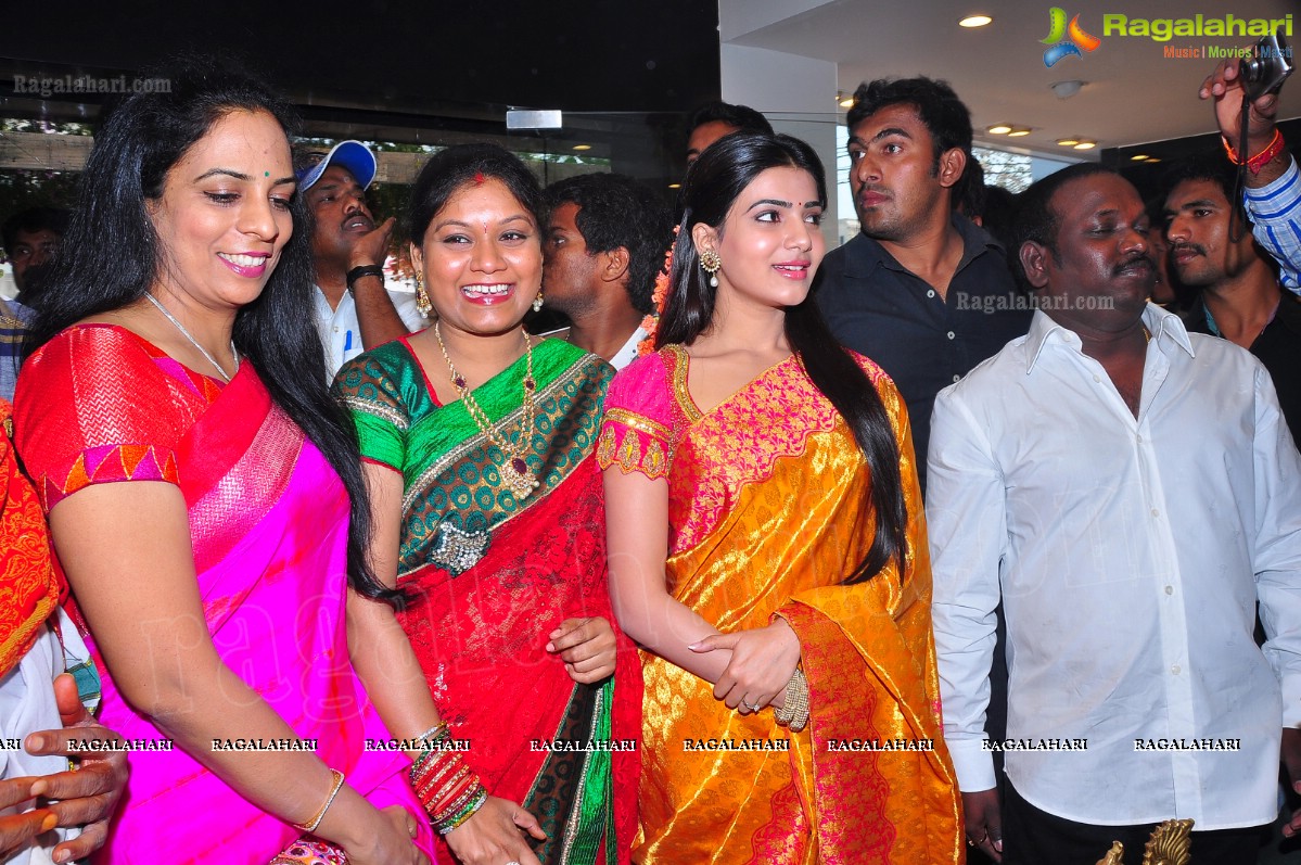 Samantha Launches Woman's World at Kukatpally