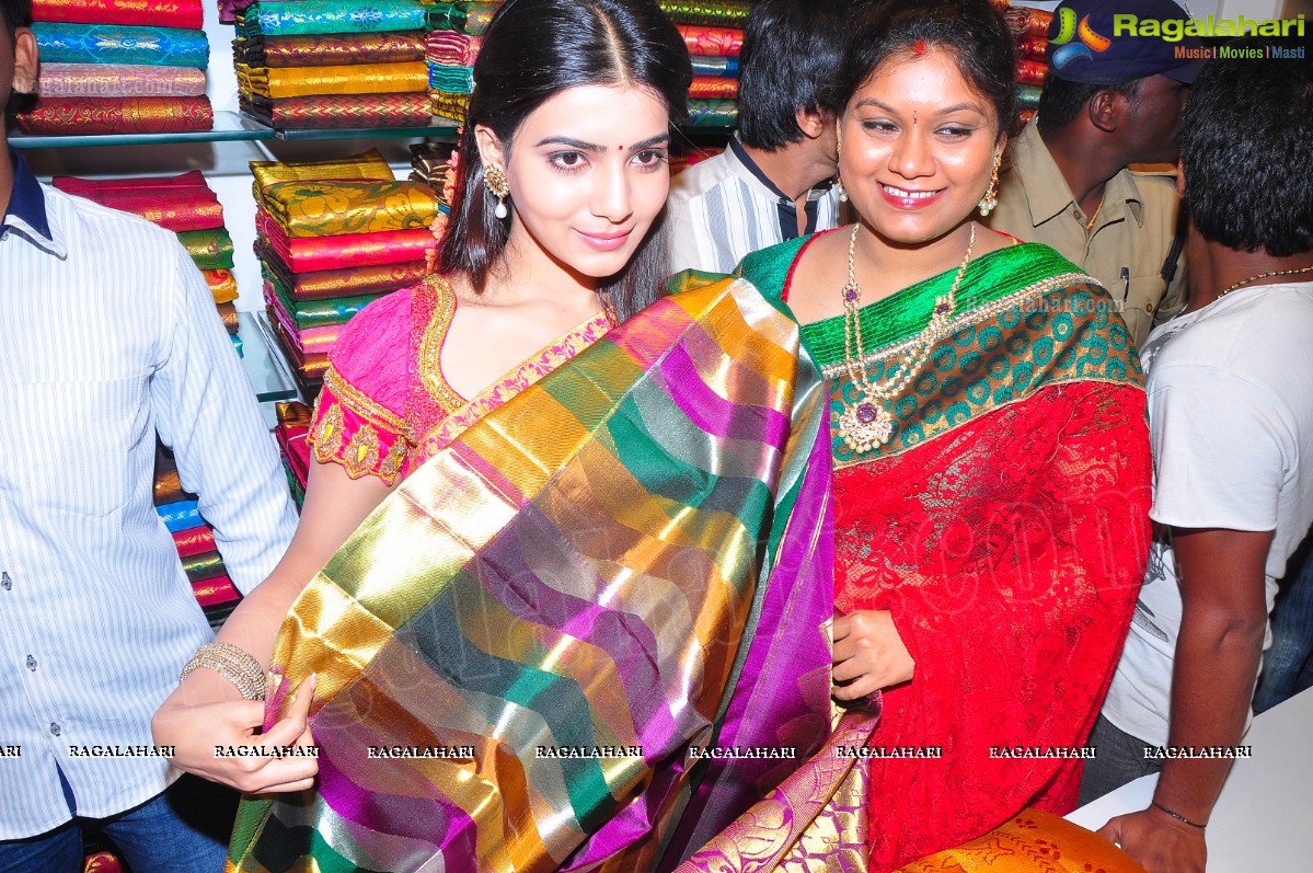 Samantha Launches Woman's World at Kukatpally