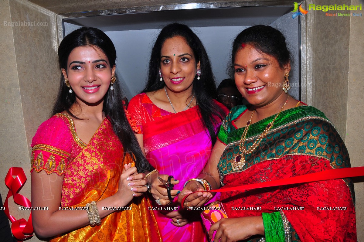 Samantha Launches Woman's World at Kukatpally