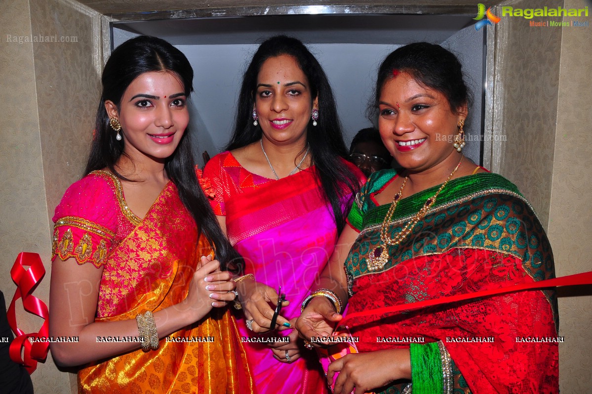 Samantha Launches Woman's World at Kukatpally