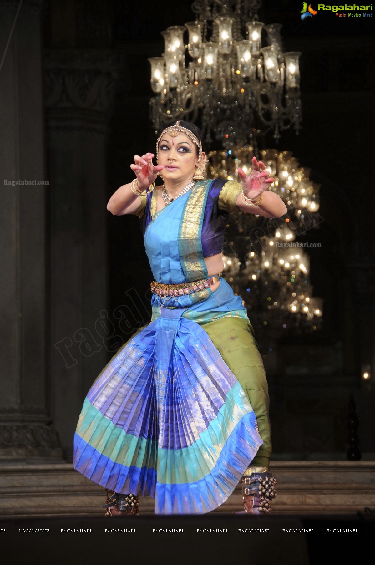 Shobana Bharatanatyam Dance Performance at Chowmahalla Palace